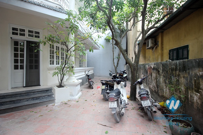 A beautiful house for rent in Au co, Tay ho, Ha noi